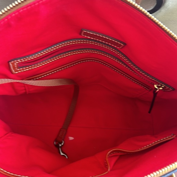 Dooney & Bourke handbag - Picture 2 of 2